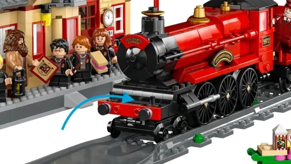 Конструктор Harry Potter Гоґвортський експрес і станція Гоґсмід, 1074 деталі