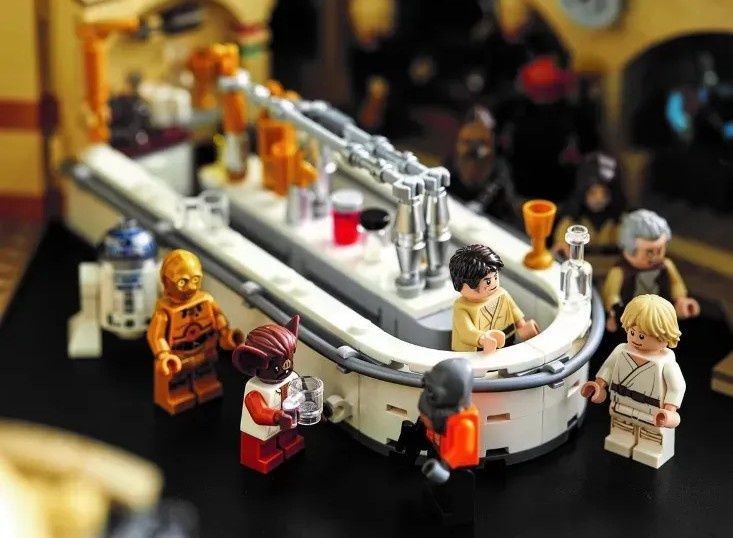 Конструктор Звездные войны "Бар Мос-Эйсли 75290", 3187 деталей, Star Wars