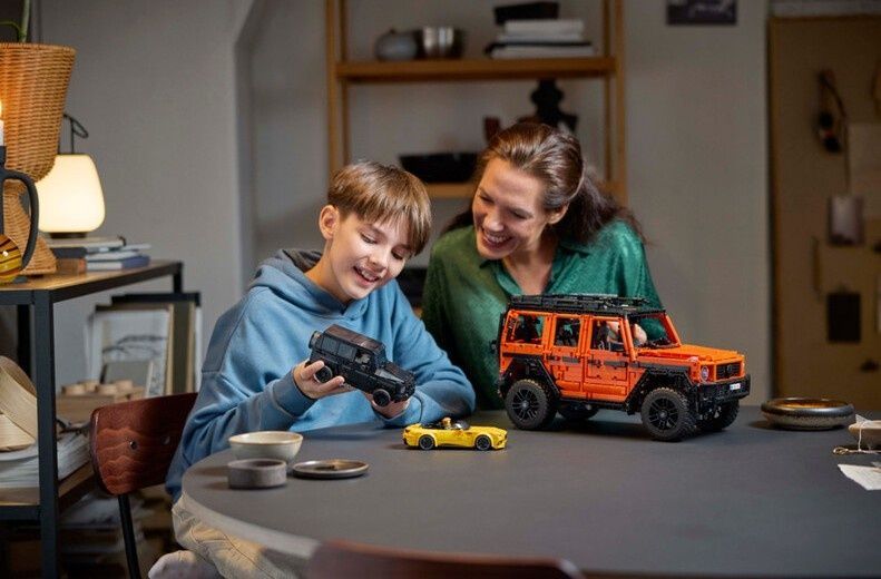 Конструктор Technic Mercedes-Benz Гелендваген G500 Professional Line 42177, 2891 деталей