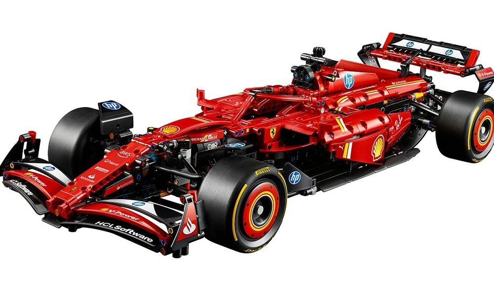 Конструктор гоночный болид Technic Автомобіль F1 Ferrari SF-24 (42207), 1361 деталь